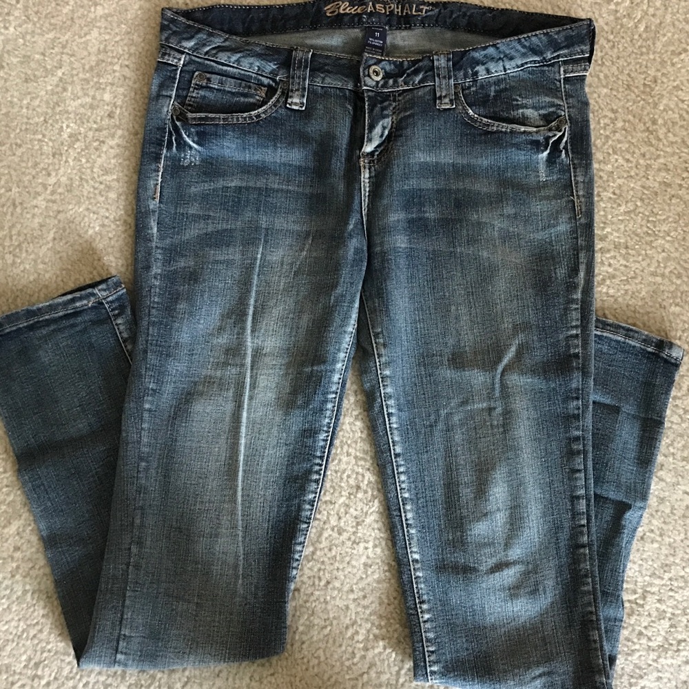 Blue ashphalt jeans